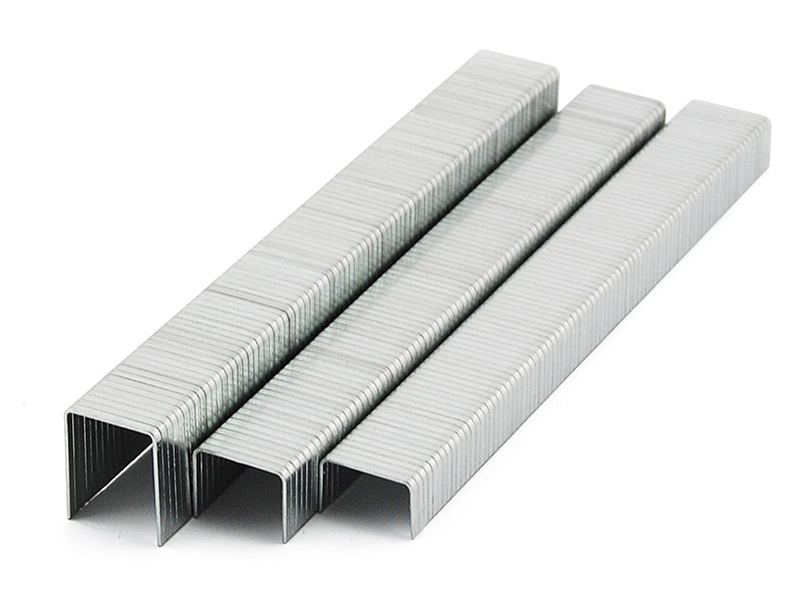 polsterējuma skavas