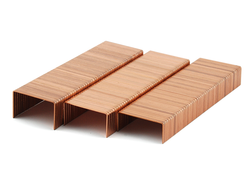 Plašas kroņa skavas