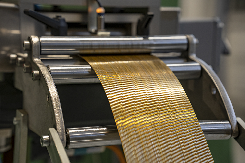 100000242
