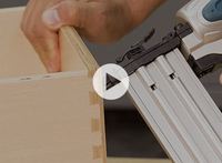 Brad U&ntilde;naqanaka .